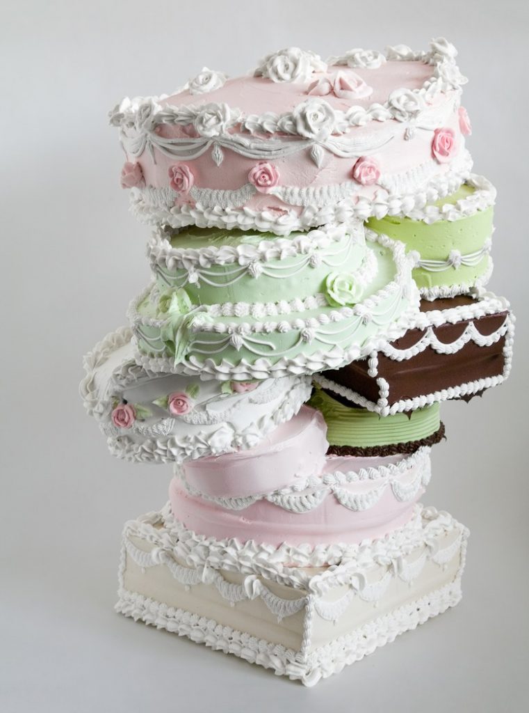 Que declaração o seu bolo de casamento deve fazer?