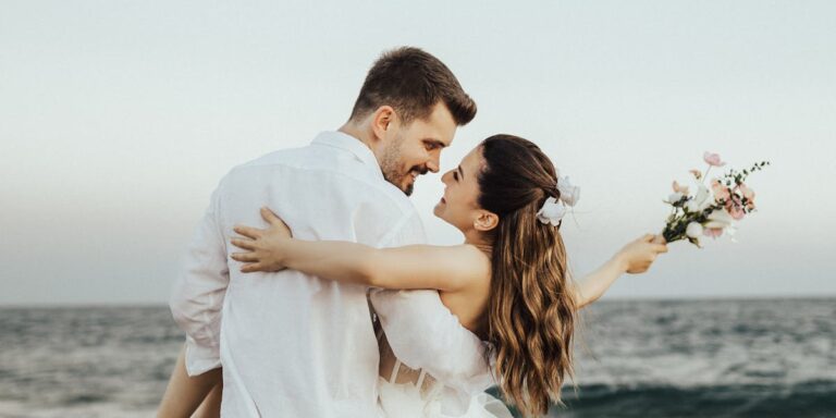 Casamento na praia: como planejar o cenário perfeito