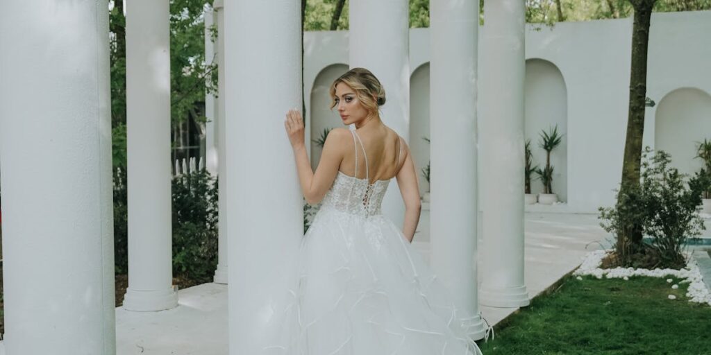 Como montar um painel de fotos no casamento
