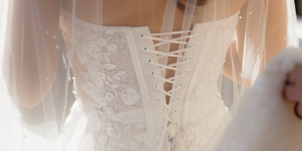 Vestido da noiva do casamento de Thássia Naves
